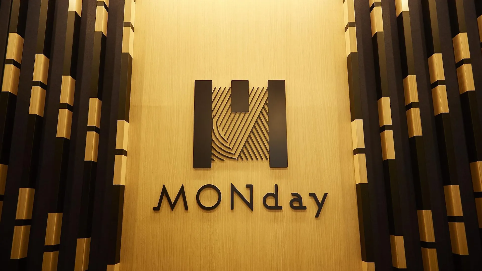 Monday Apart Ueno Shinokachimachi Tokyo